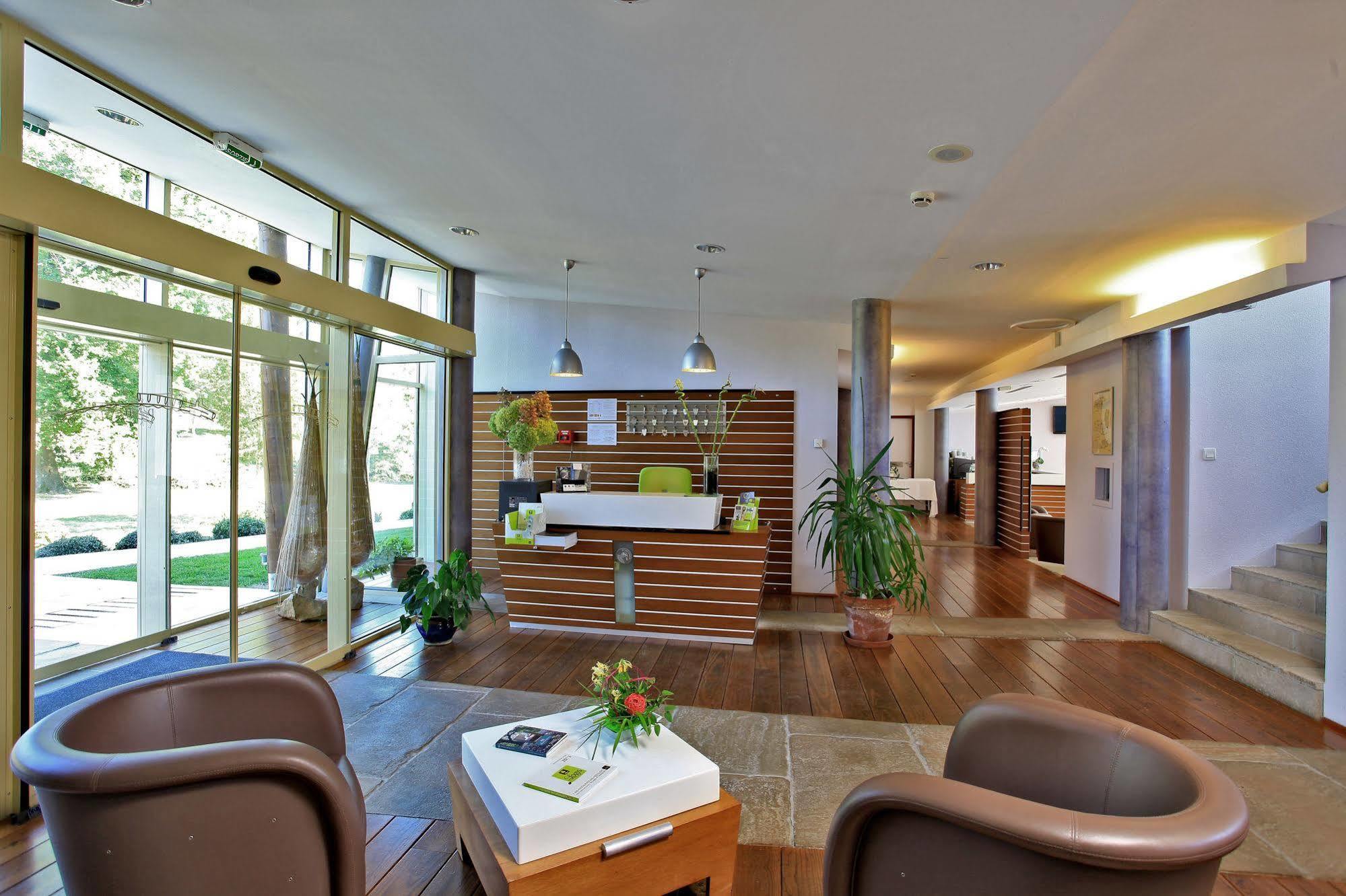 Logis Des Lacs D'Halco Hagetmau Bagian luar foto